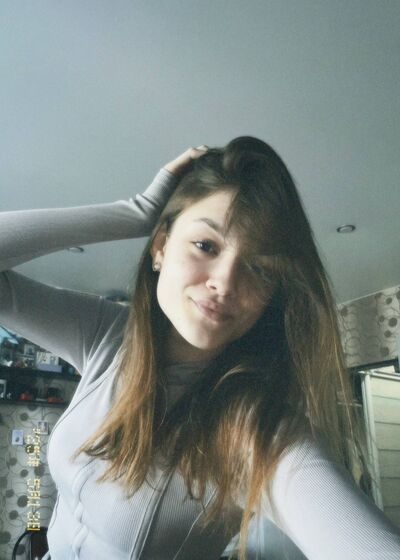  -,   Alina, 18 ,     