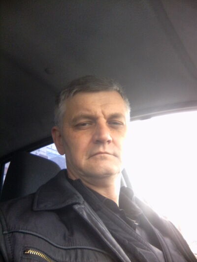  --,   Maks, 54 ,   ,   , c 