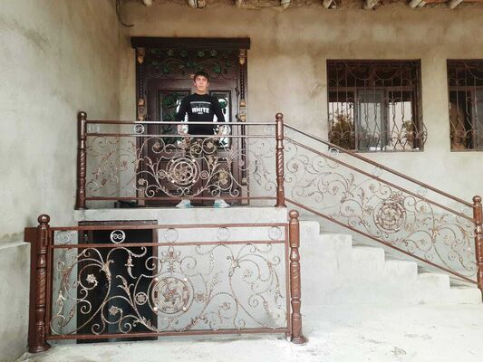  ,   Huliganchik, 33 ,   ,   , c , 