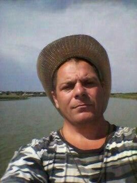 15706337  Dima, 39 ,    