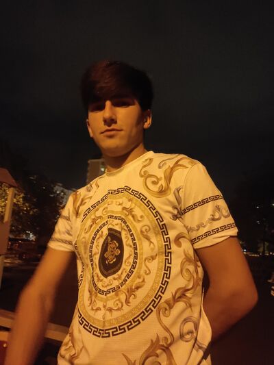  ,   Hurik, 26 ,   ,   