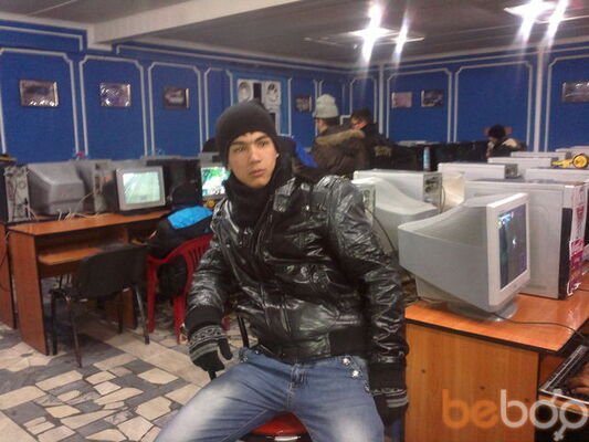  ,   Maruf, 32 ,   