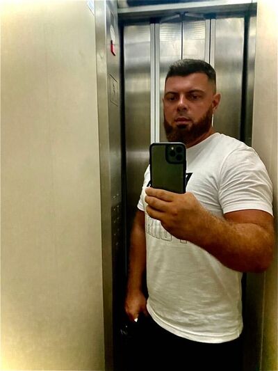  Burjassot,   Arseni, 37 ,   ,   