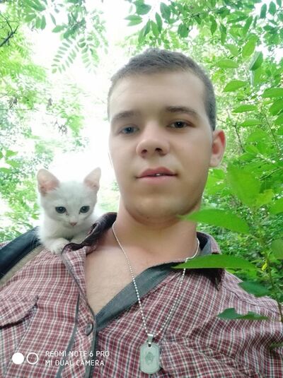  ,   Artur, 30 ,   ,   , c 