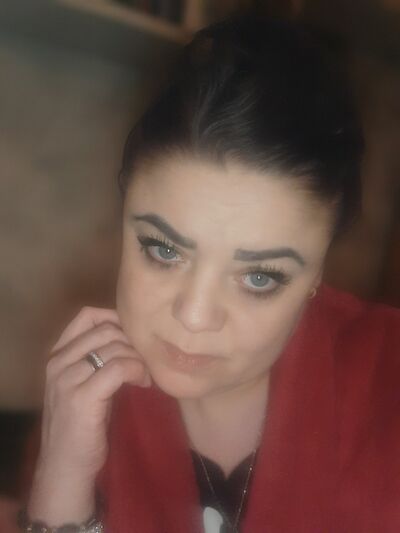  ,   Viktoriia, 39 ,   , 