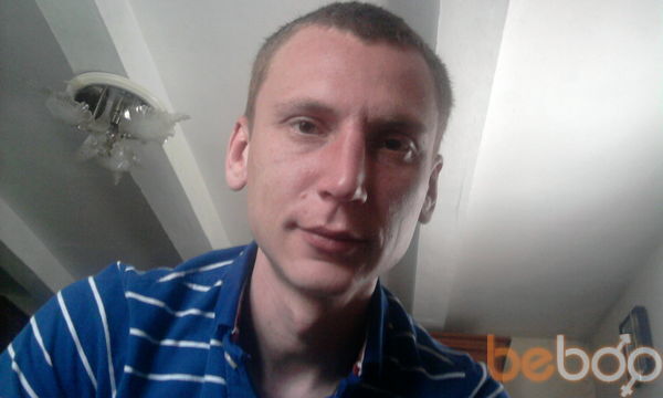  ,   John, 40 ,   