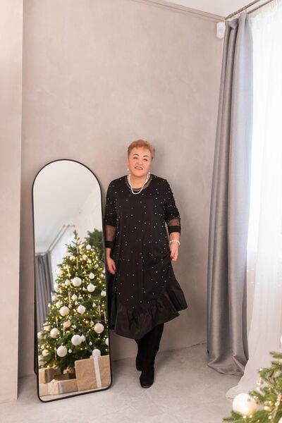  -,   Elena, 57 ,   c , 