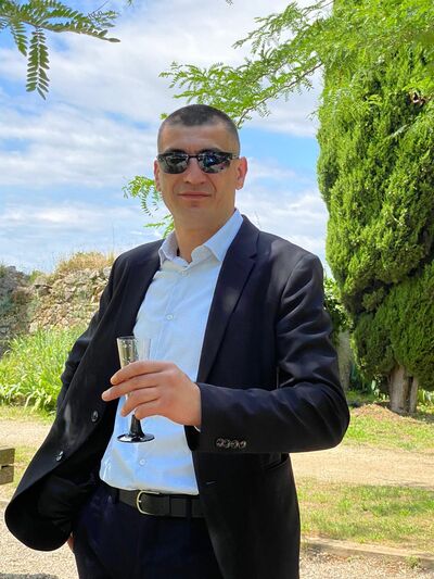  ,   Nicolae, 44 ,   ,   , c 