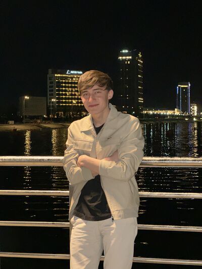  ,   Beggy, 24 ,   ,   