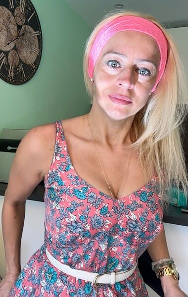  Villeurbanne,   Liudmila, 46 ,   ,   , c 