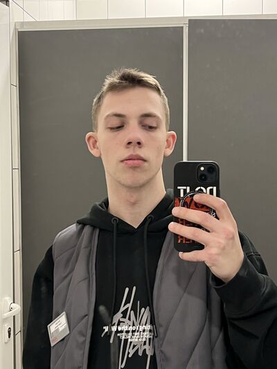  ,   Bohdan, 21 ,   ,   , 