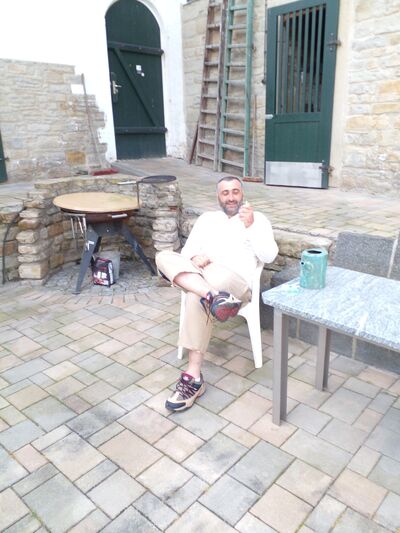  Bielany Wroclawskie,   Davit, 32 ,   ,   
