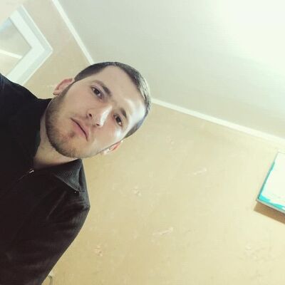  ,   Umar, 33 ,   ,   , 