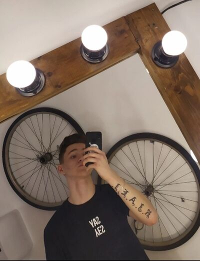   ,   Mark, 25 ,   ,   