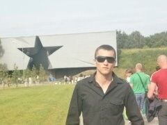  ,   Stas, 35 ,   