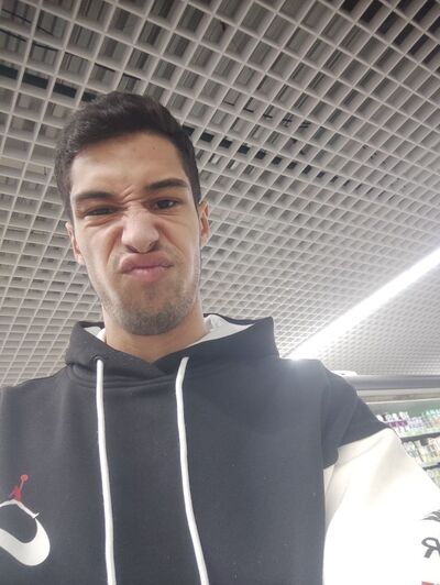  ,   Fenix, 27 ,     , c , 