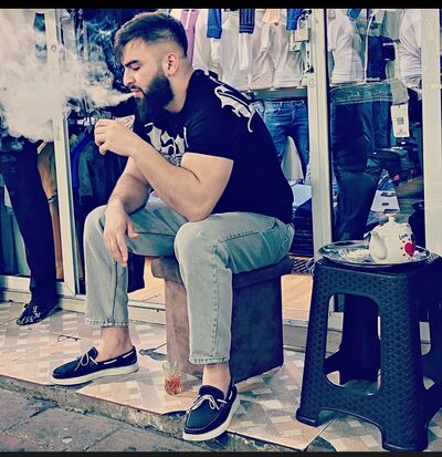  ,   Maga, 29 ,   ,   
