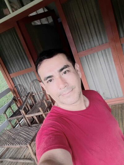  ,   Roger, 38 ,   ,   