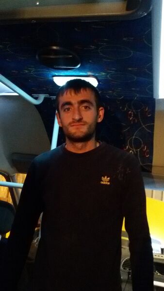  ,   Kadim, 35 ,   ,   , c 