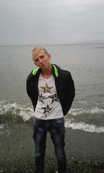  ,   Anton, 26 ,   