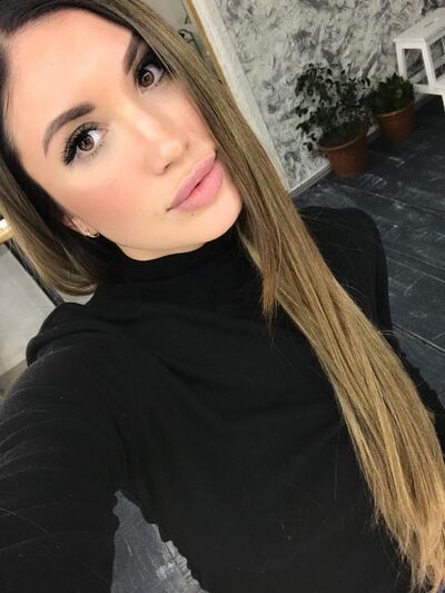  -,   Margo, 37 ,   ,   