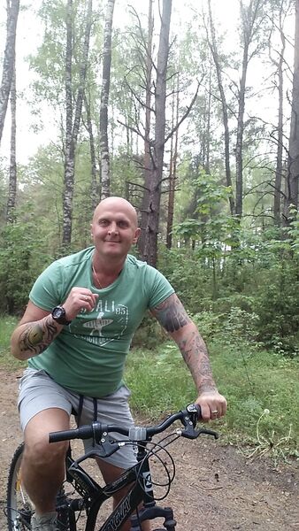  ,   Igor, 46 ,   ,   , c 