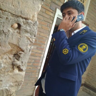  ,   Azamat, 33 ,   ,   , c 