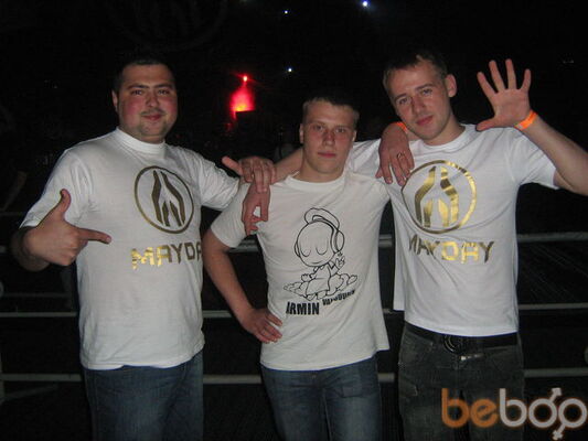  ,   Viktor, 35 ,   ,   , c 