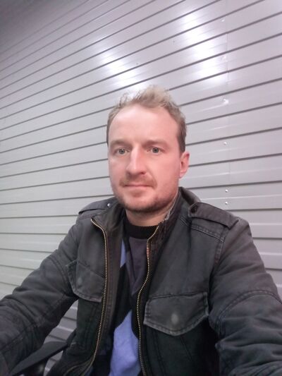  -,   Jonnie, 42 ,   ,   