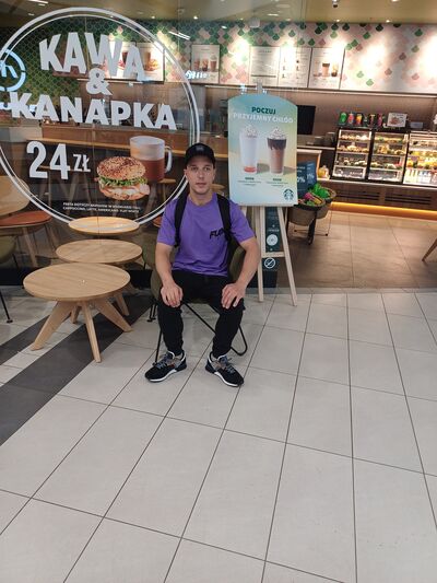  ,   Oleksandr, 28 ,   ,   