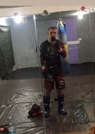   ,   Denis, 25 ,   ,   , c , 