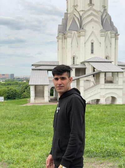  ,   Khan, 34 ,   ,   