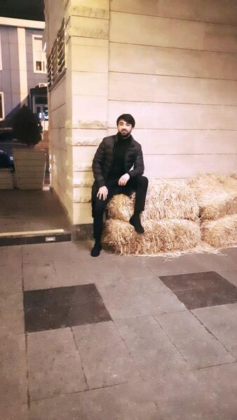  --,   Elvin, 28 ,   ,   