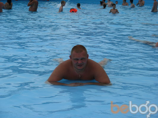  ,   Stas, 45 ,   
