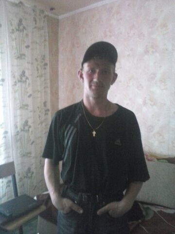  ,   Valentin, 40 ,     , c , 