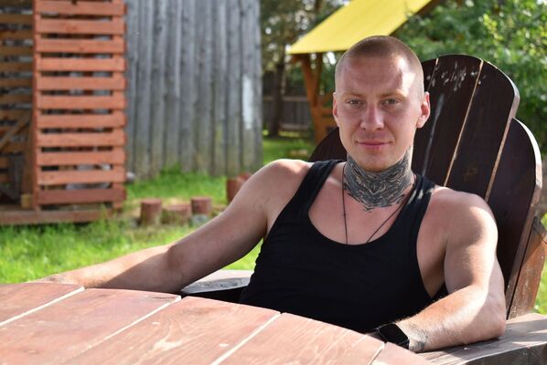  ,   Nikita, 29 ,   ,   