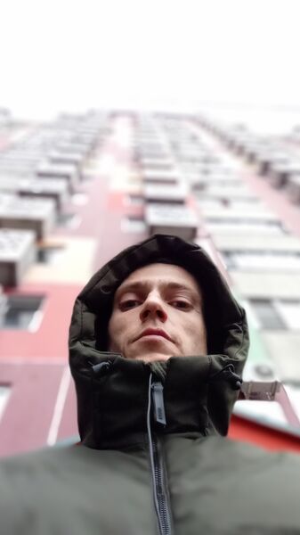  Charenton-le-Pont,   , 37 ,   ,   