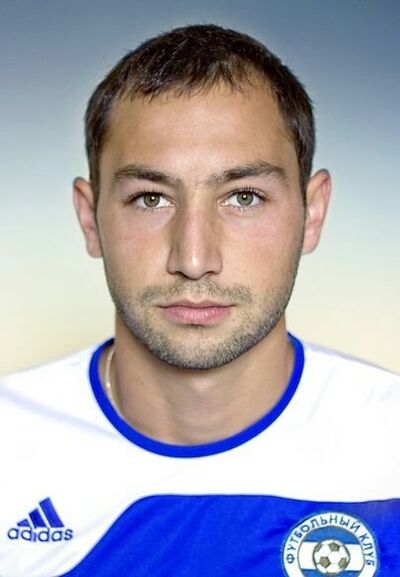  ,   Alen, 36 ,   