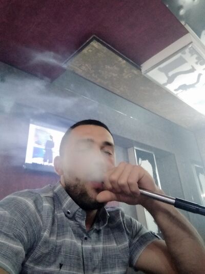 ,   Emil, 34 ,   ,   , c 