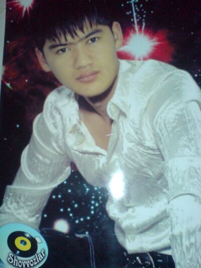  ,   Shoxrux, 33 ,  