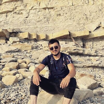  --,   Armen, 25 ,   ,   