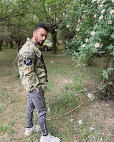  ,   Alakbar, 32 ,   , c 