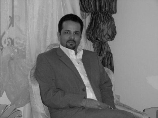  ,   Amir, 45 ,   ,   