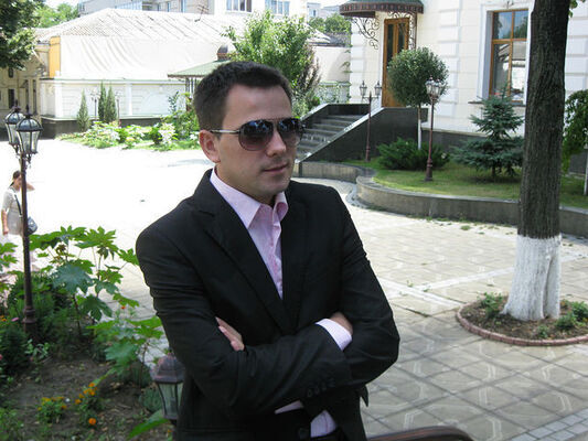  ,   Pavel, 37 ,   ,   , c 