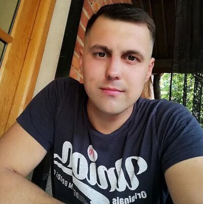  ,   Pavel, 32 ,   ,   