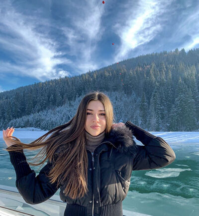  Adiyaman,   Anna, 24 ,   ,   , 