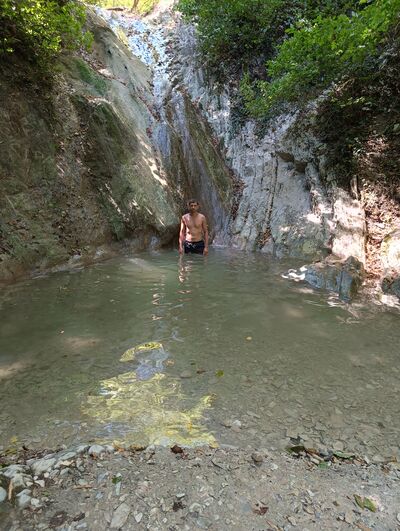  ,   Anton, 35 ,   ,   , c 