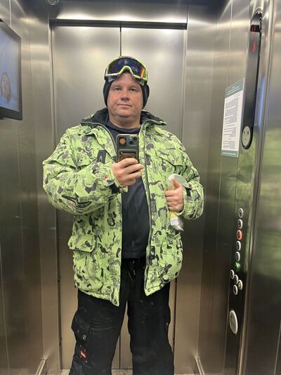  ,   Aleksandr, 42 ,   ,   