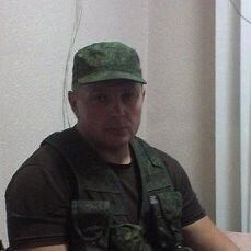  ,   Nikola, 47 ,  