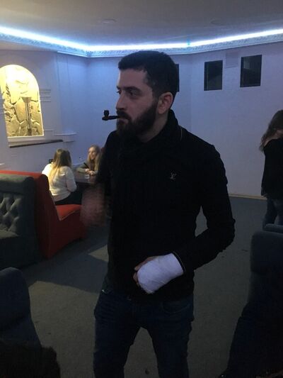  ,   Irakli, 38 ,   ,   , c 